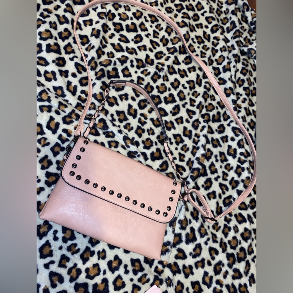 CUTE pink Sam & Hadley Cross body New without tags